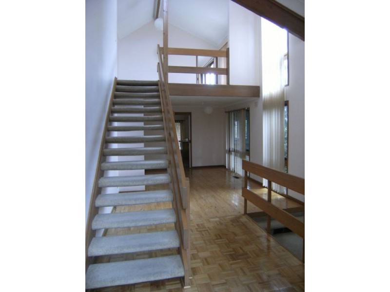 12 Bangor Drive, Frankston VIC 3199