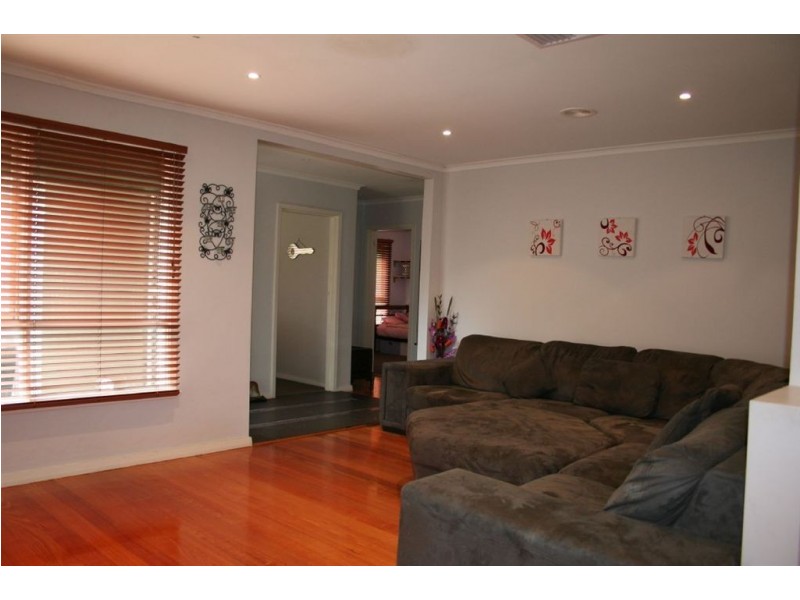 74 Woolston Drive, Frankston South VIC 3199