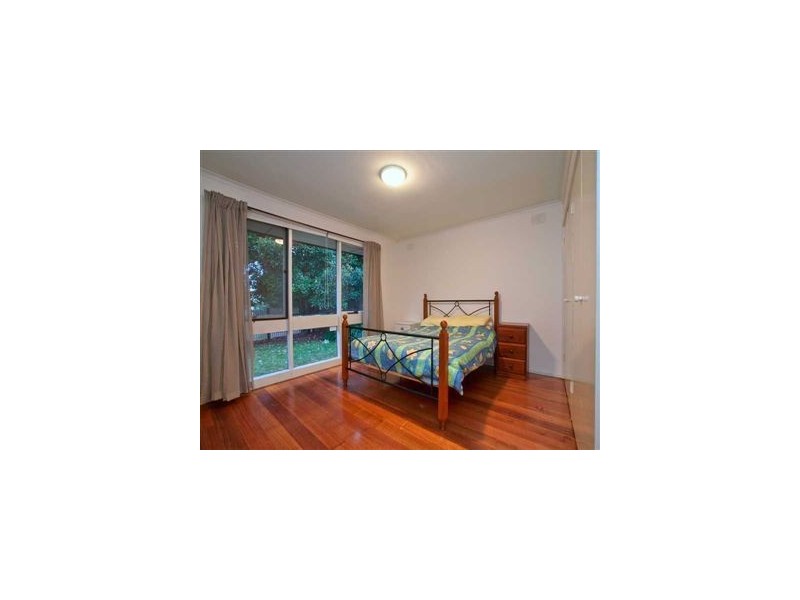 8 Owen Close, Frankston VIC 3199