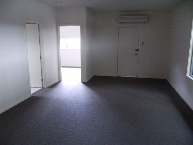 1/54 Gould Street, Frankston VIC 3199