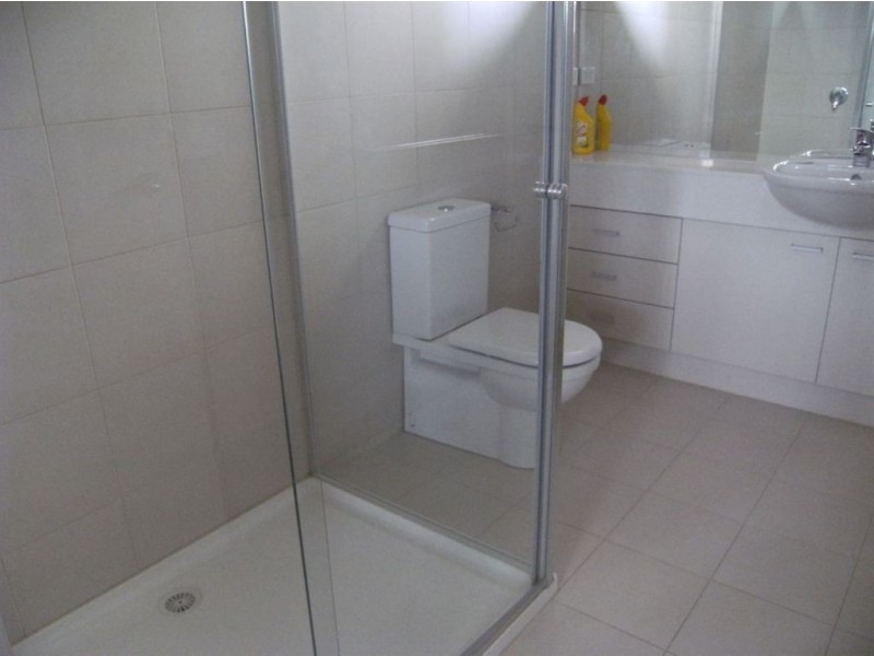 2/54 Gould Street, Frankston VIC 3199