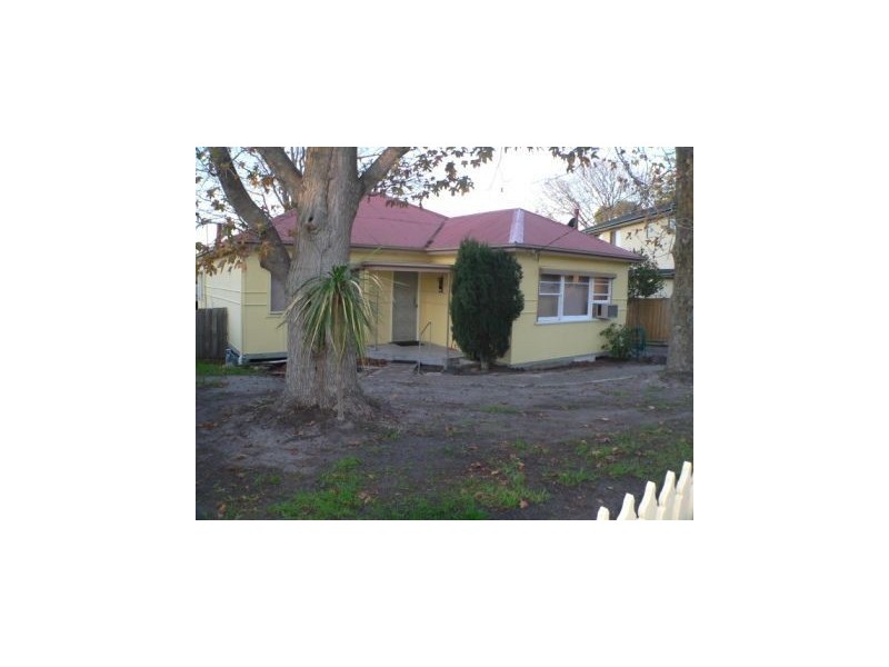7 Kenilworth Avenue, Frankston VIC 3199