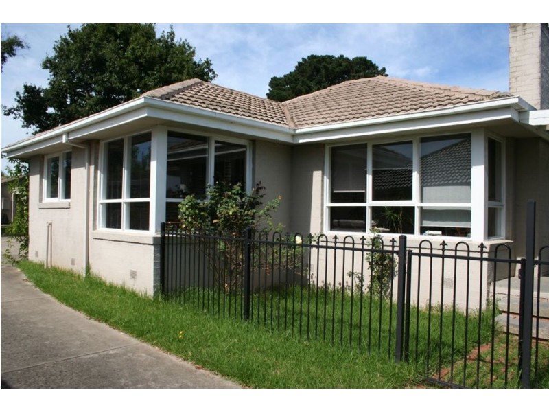 1/17 Frank Street, Frankston VIC 3199