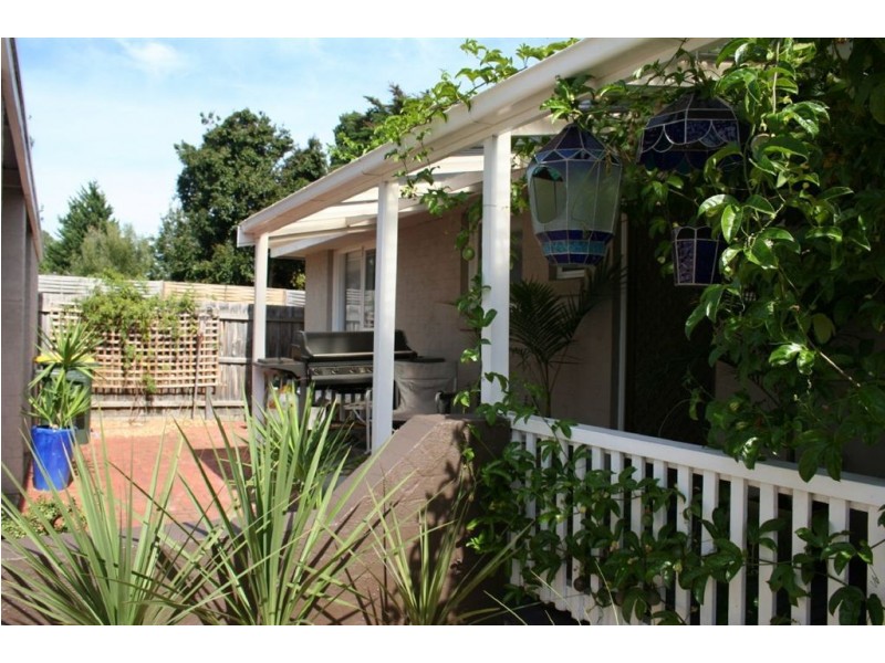 1/17 Frank Street, Frankston VIC 3199