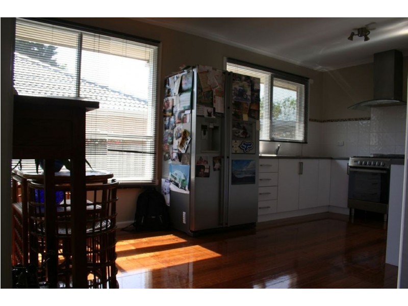 1/17 Frank Street, Frankston VIC 3199