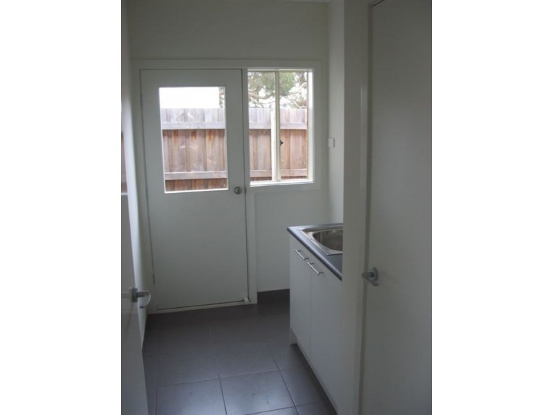 8a Karri Court, Frankston North VIC 3200