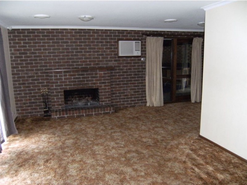 3 Naomi Court, Frankston VIC 3199