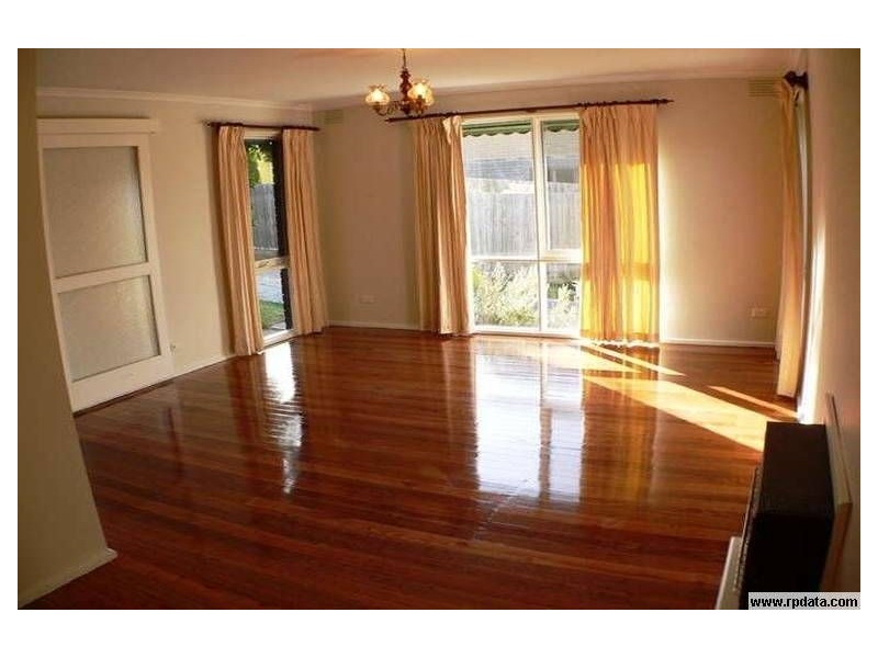 1/51 Kenilworth Avenue, Frankston VIC 3199