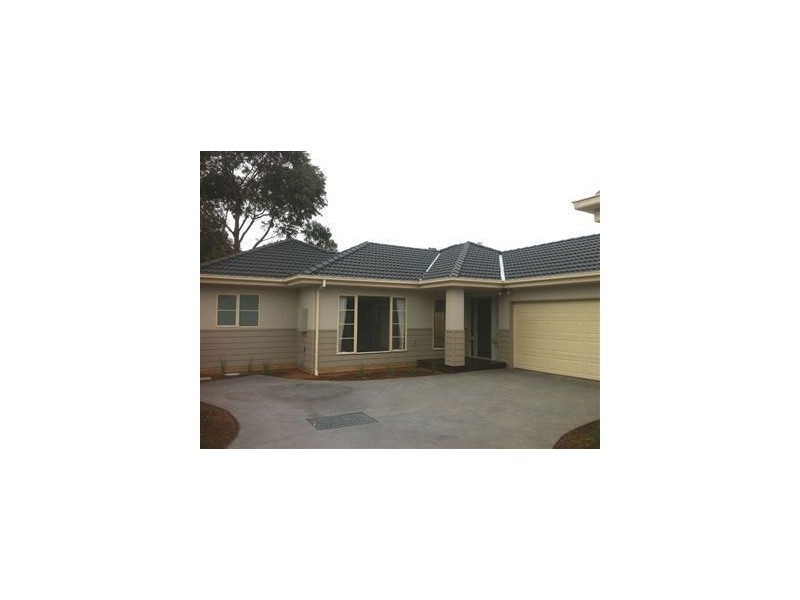 56B Rosslyn Avenue, Seaford VIC 3198
