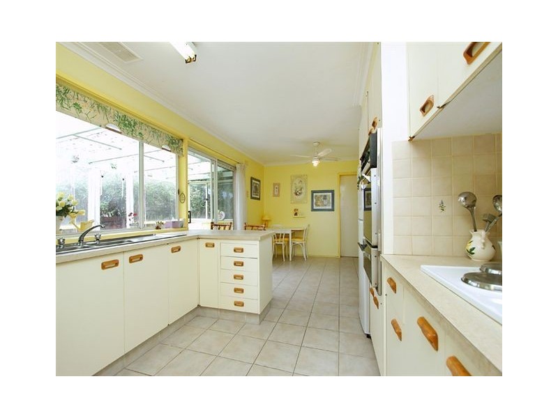 46 The Trossachs, Frankston VIC 3199