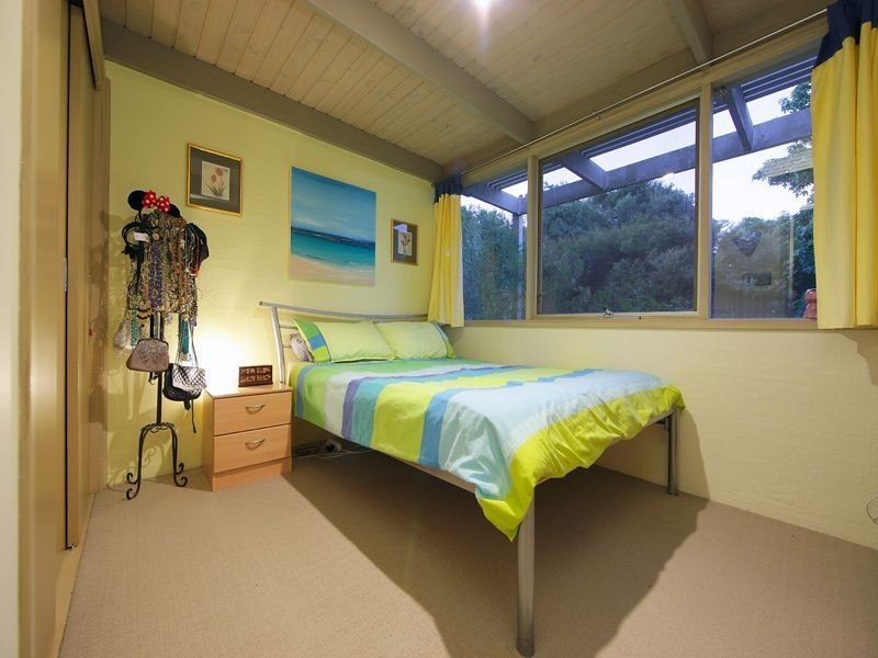 5 Conifer Court, Frankston South VIC 3199