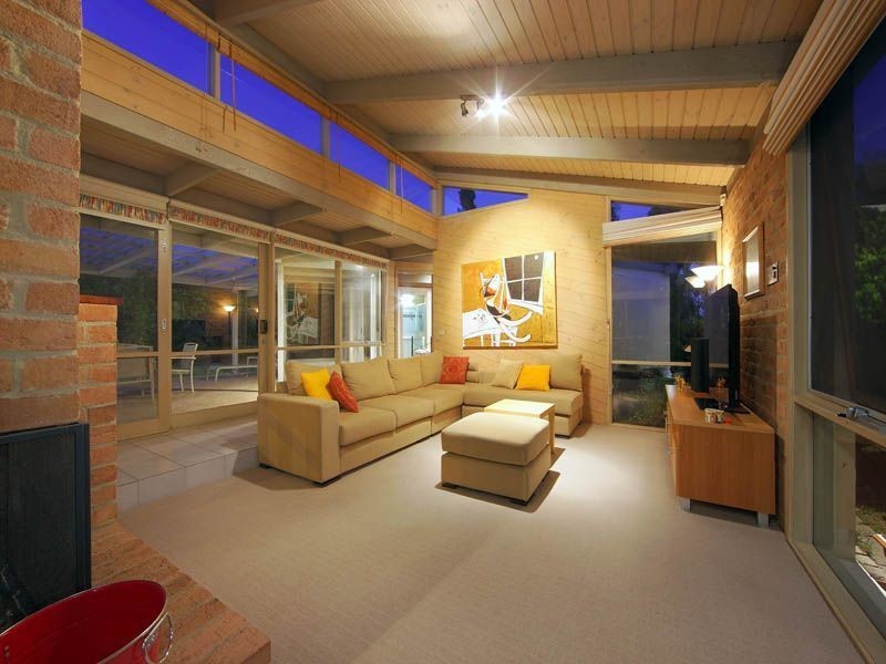 5 Conifer Court, Frankston South VIC 3199