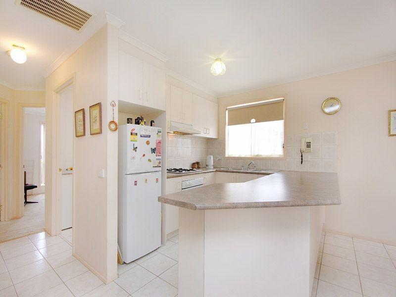 4/8 Reid Street, Frankston South VIC 3199