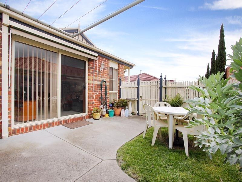 4/8 Reid Street, Frankston South VIC 3199