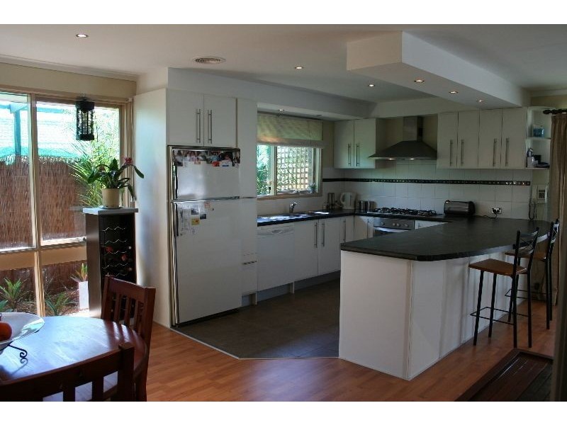 62 Emanuel Drive, Seaford VIC 3198