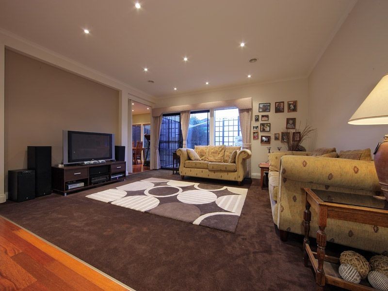 6 Robinia Street, Frankston VIC 3199