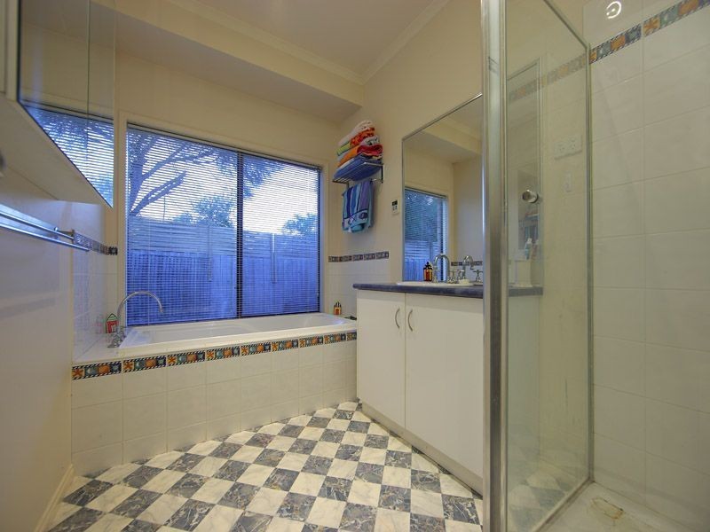 6 Robinia Street, Frankston VIC 3199