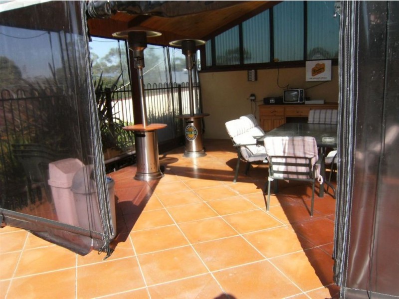 82 Moorooduc Highway, Frankston South VIC 3199