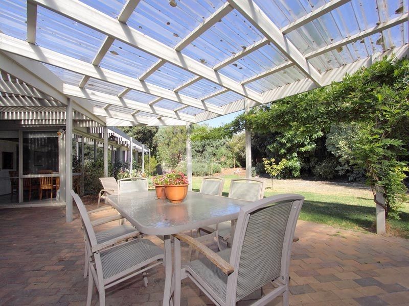 5 Conifer Court, Frankston South VIC 3199