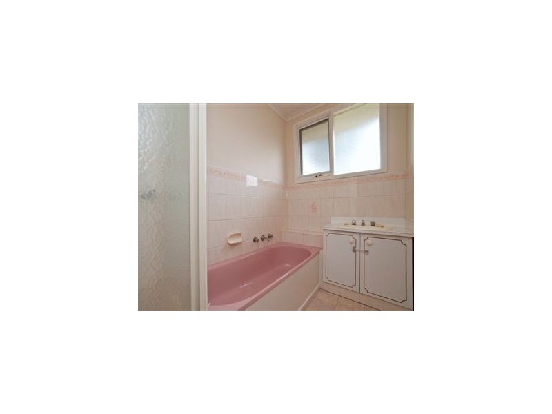 4 Lingi Court, Frankston VIC 3199