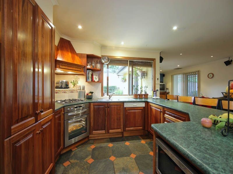 15 Casale Court, Frankston VIC 3199