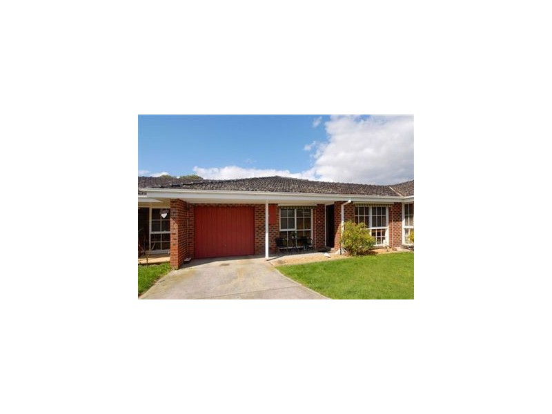 2/19 Ebdale Street, Frankston VIC 3199