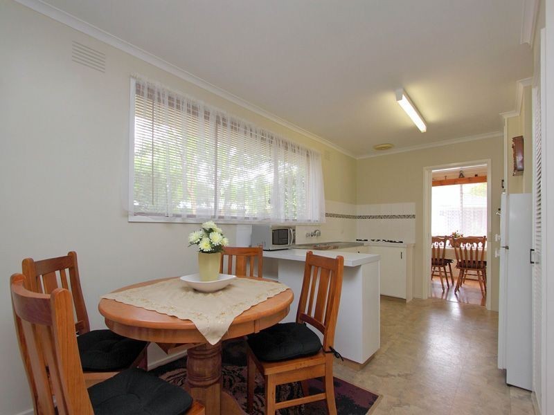 6 Talbot Court, Frankston VIC 3199