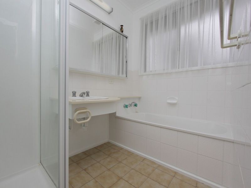 6 Talbot Court, Frankston VIC 3199