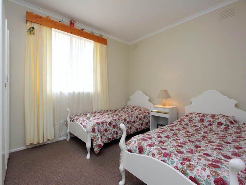 6 Talbot Court, Frankston VIC 3199