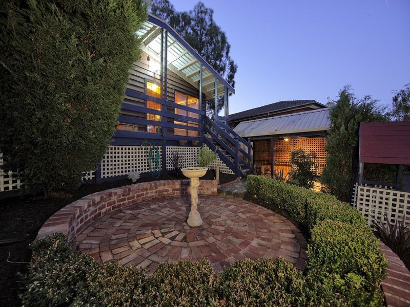 11 Yandiah Court, Frankston VIC 3199