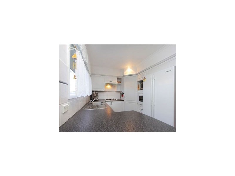 1 Nesbit Court, Frankston VIC 3199