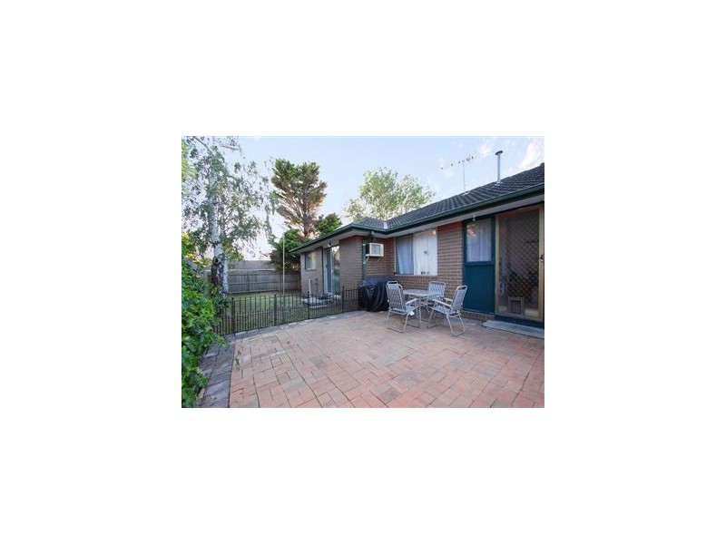 1 Nesbit Court, Frankston VIC 3199