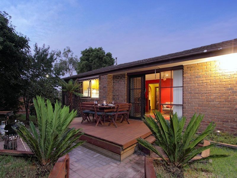 64 Kenilworth Avenue, Frankston VIC 3199