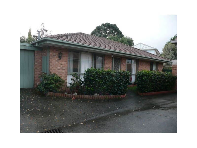 2/6 Chatterley Court, Frankston VIC 3199