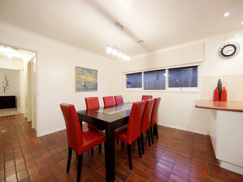 27 Golf Links Rd, Frankston VIC 3199