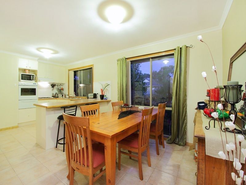 17 Luke Court, Frankston South VIC 3199