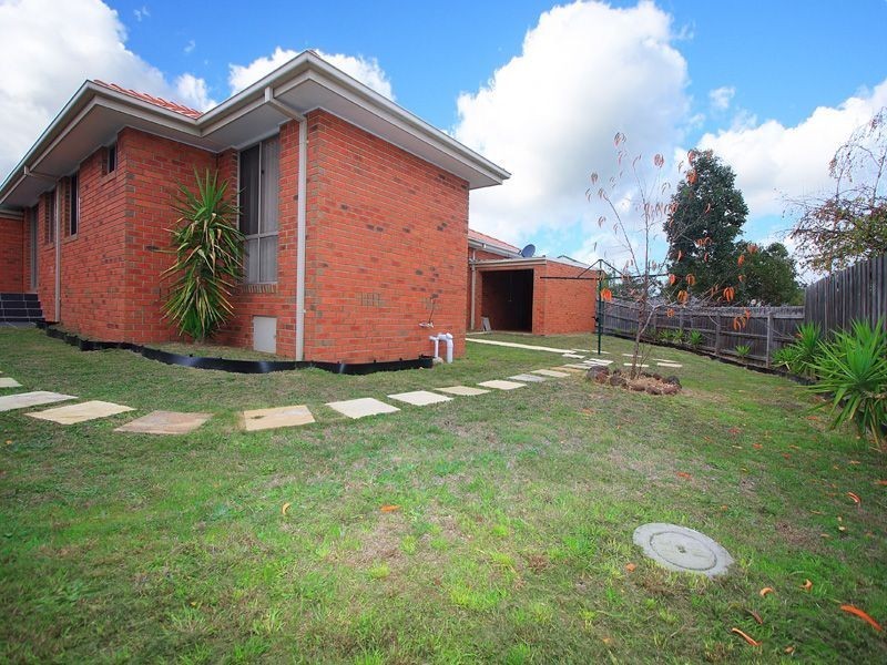 17 Luke Court, Frankston South VIC 3199