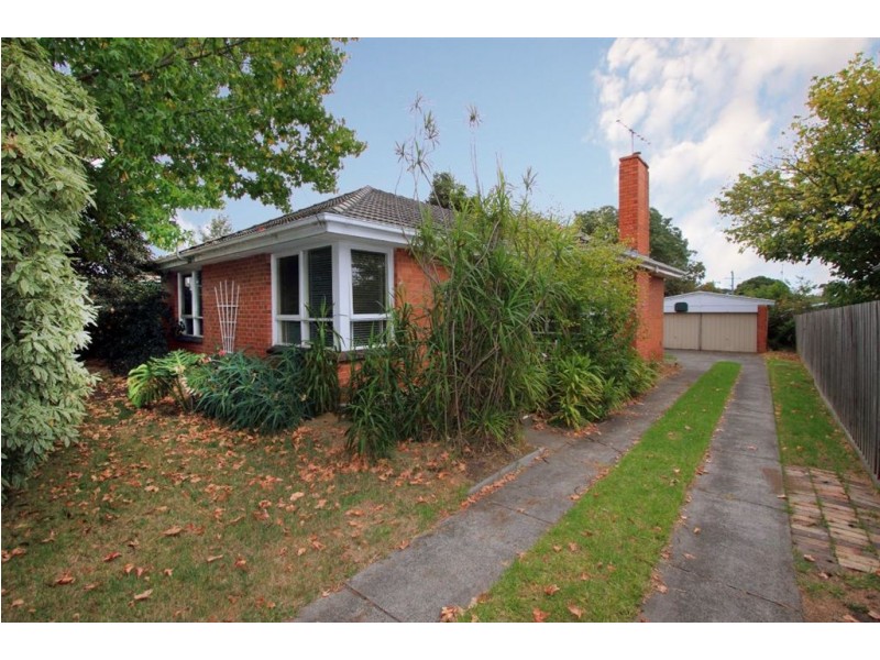 22 Glenelg Avenue, Frankston VIC 3199