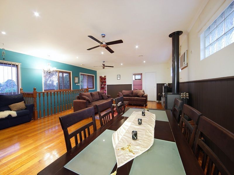 5 Malura Place, Frankston VIC 3199