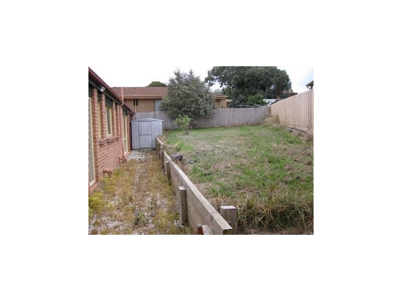 1 Justin Court, Frankston VIC 3199