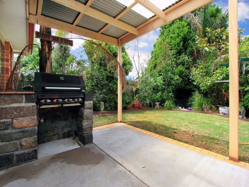 16 Taketa Crescent, Frankston VIC 3199