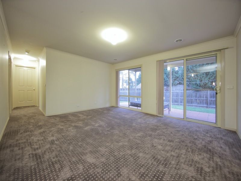 1 Lomatia Close, Frankston South VIC 3199