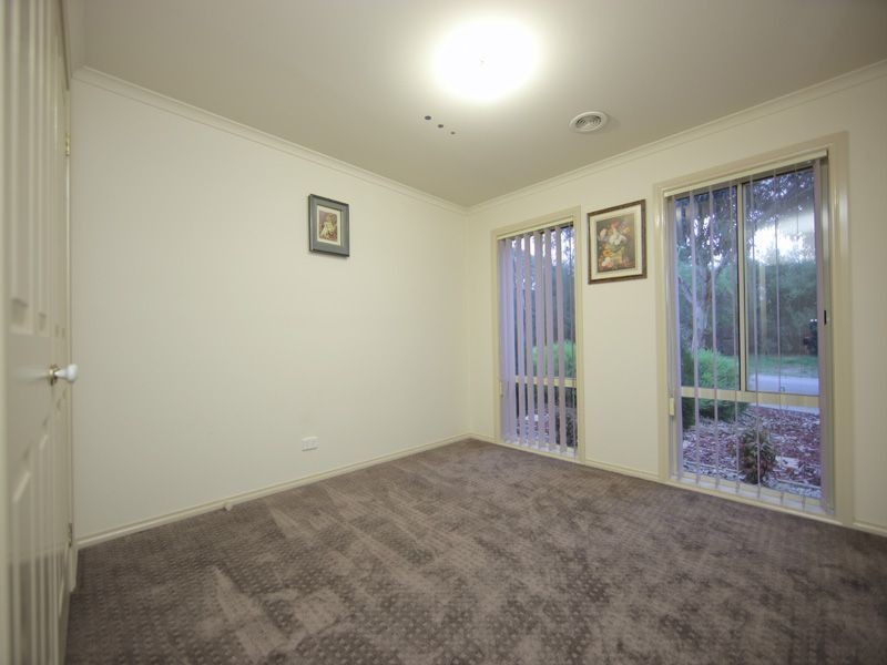 1 Lomatia Close, Frankston South VIC 3199