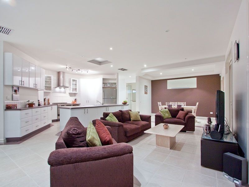 4 The Concourse, Frankston South VIC 3199