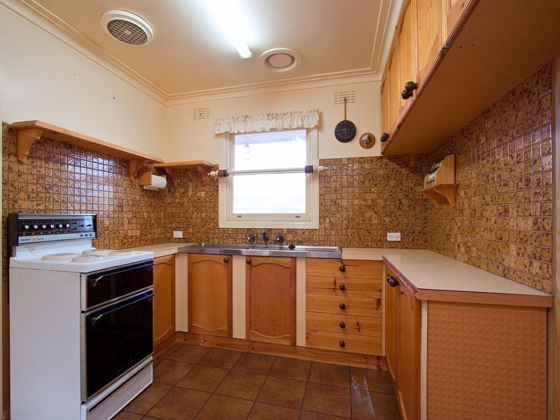 4 Wynden Drive, Frankston VIC 3199