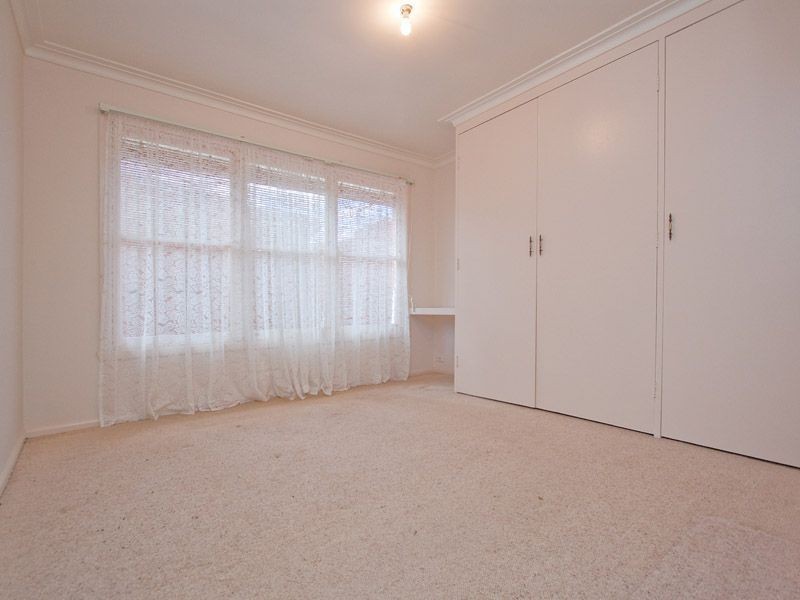 4 Wynden Drive, Frankston VIC 3199