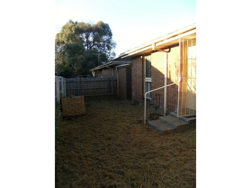 2/1 Cascade Street, Frankston VIC 3199