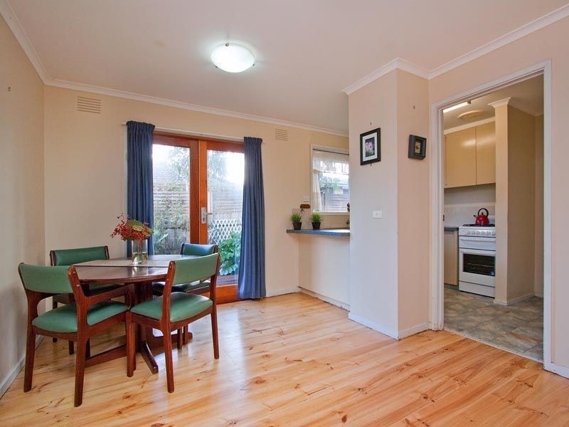 2/11 Long Street, Frankston VIC 3199