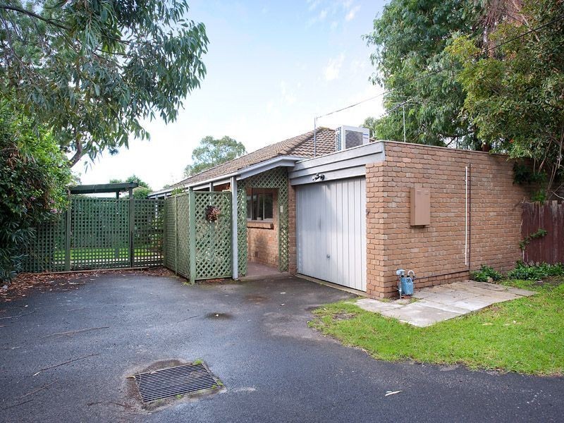 2/11 Long Street, Frankston VIC 3199