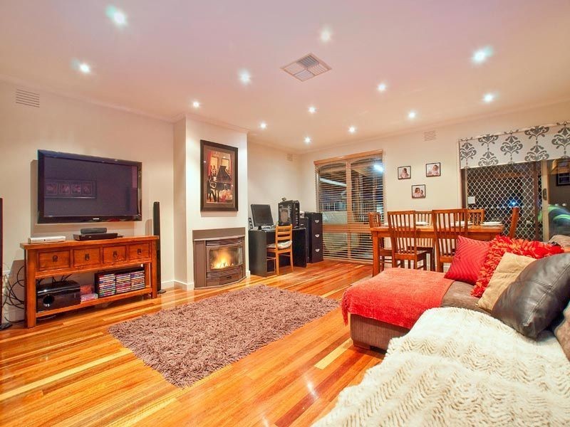 28 Dunsterville Cres, Frankston VIC 3199